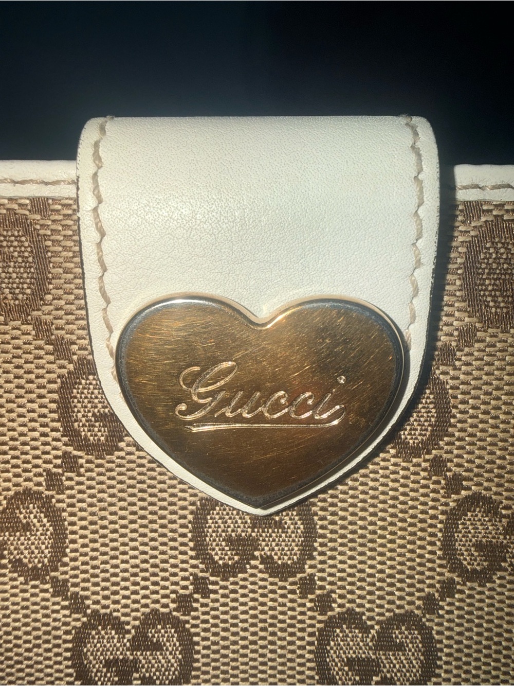 Vintage 2010 GUCCI Lovely Heart GG Long Wallet - Crisp Interior - Picture 3 of 9